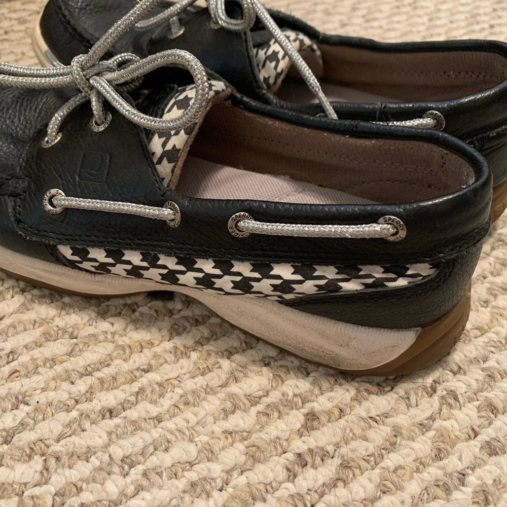 Sperry Topsiders - Picture 2 of 4